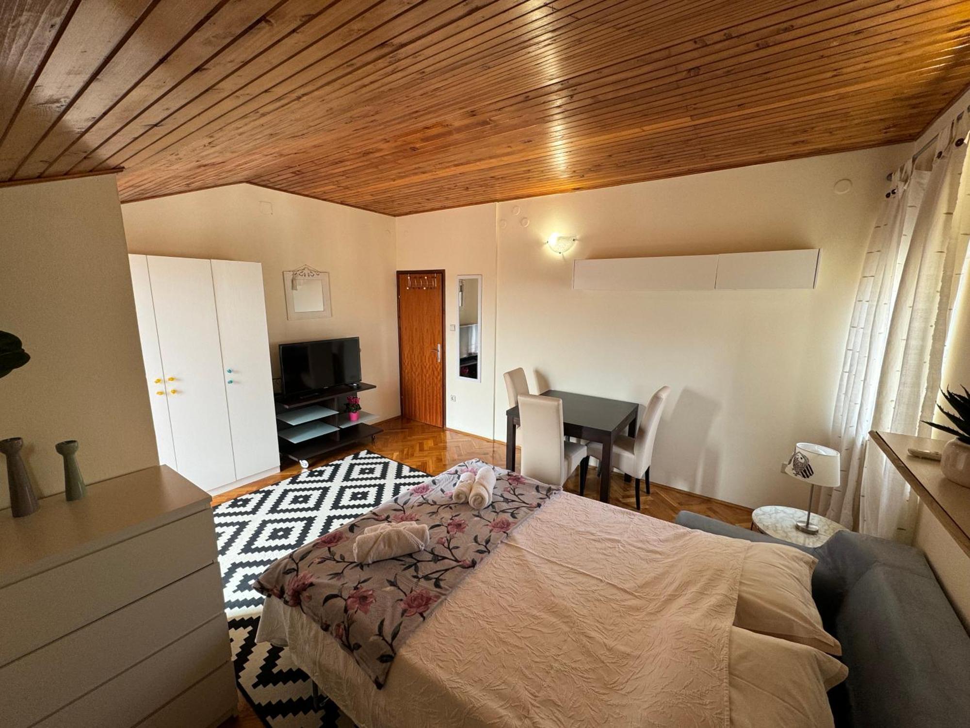 Anja Apartment